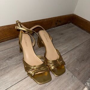 Vaslemuse Metallic Gold Heeled Sandals